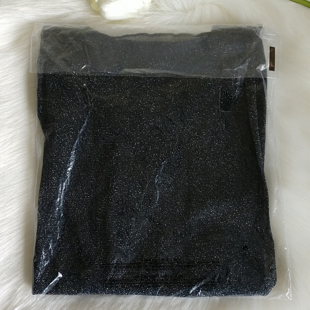 XSize M/L ❤️VICTORIA'S SECRET TOP - Picture 3 of 4